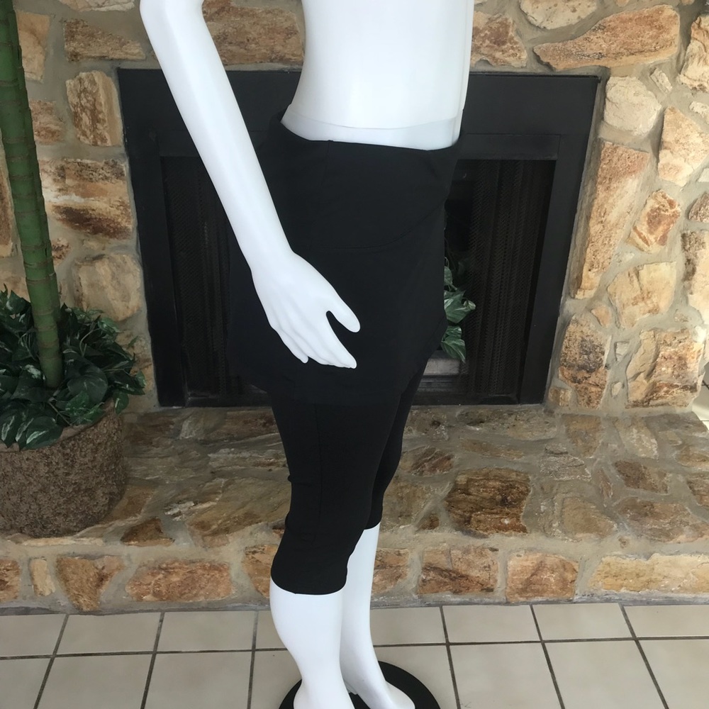 Athleta Black Cropped Skirted Leggings Sz. S - Picture 2 of 7
